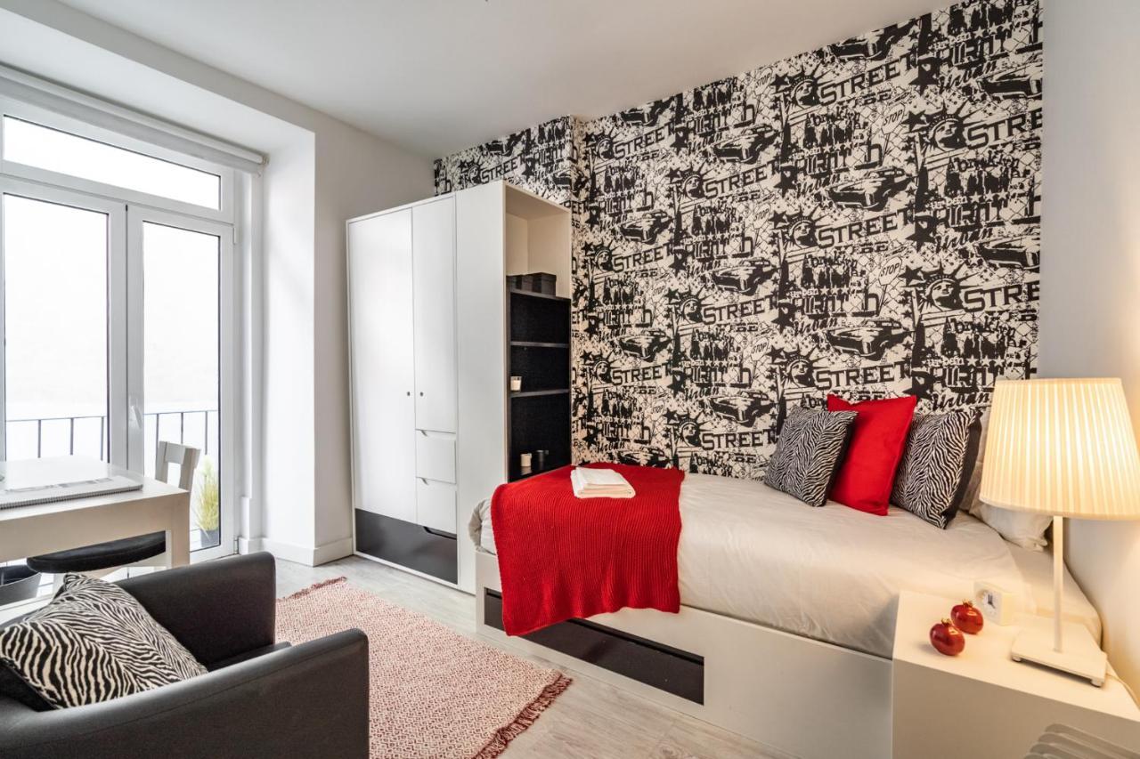 Akicity Campolide Groovy Apartment