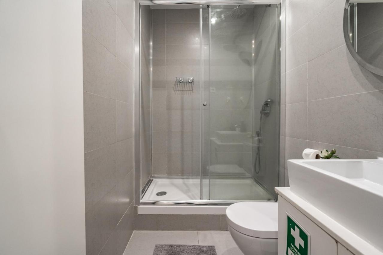 Apartment Akicity Campolide Groovy Lissabon